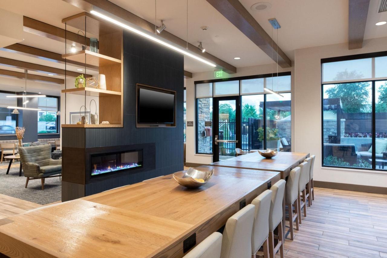 Residence Inn By Marriott Fort Worth Southwest Bagian luar foto